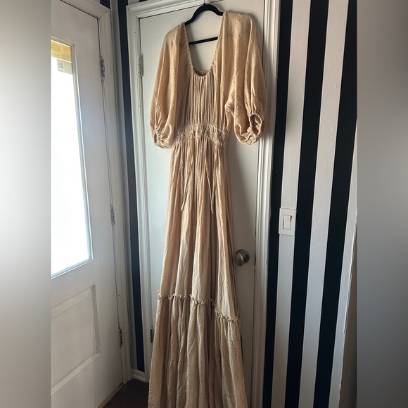 We Are Reclamation Ruffle Me Right Up Dress | Boho Maternity Photography Gown - Picture 2 of 6